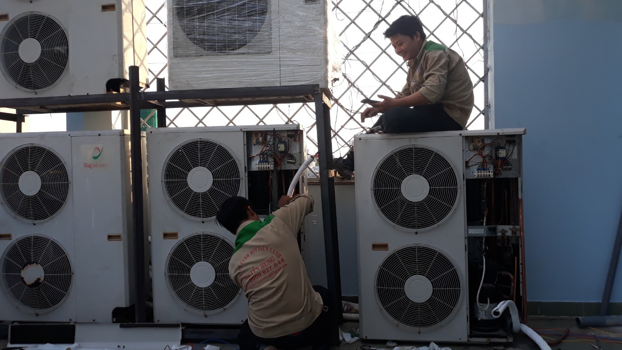 sửa máy lạnh quận bình tân
