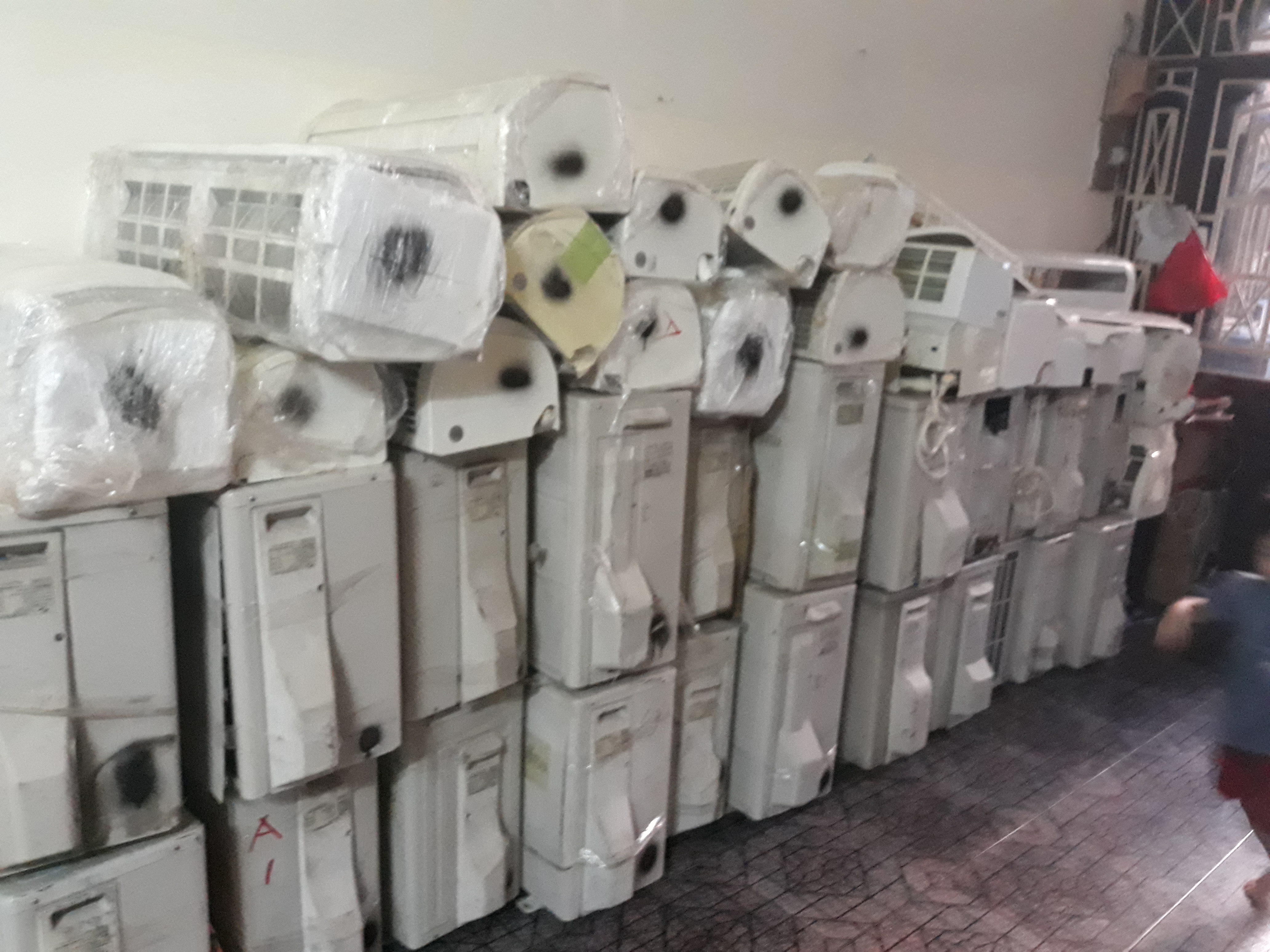  bán máy lạnh nội địa giá rẻ tại bình dương 