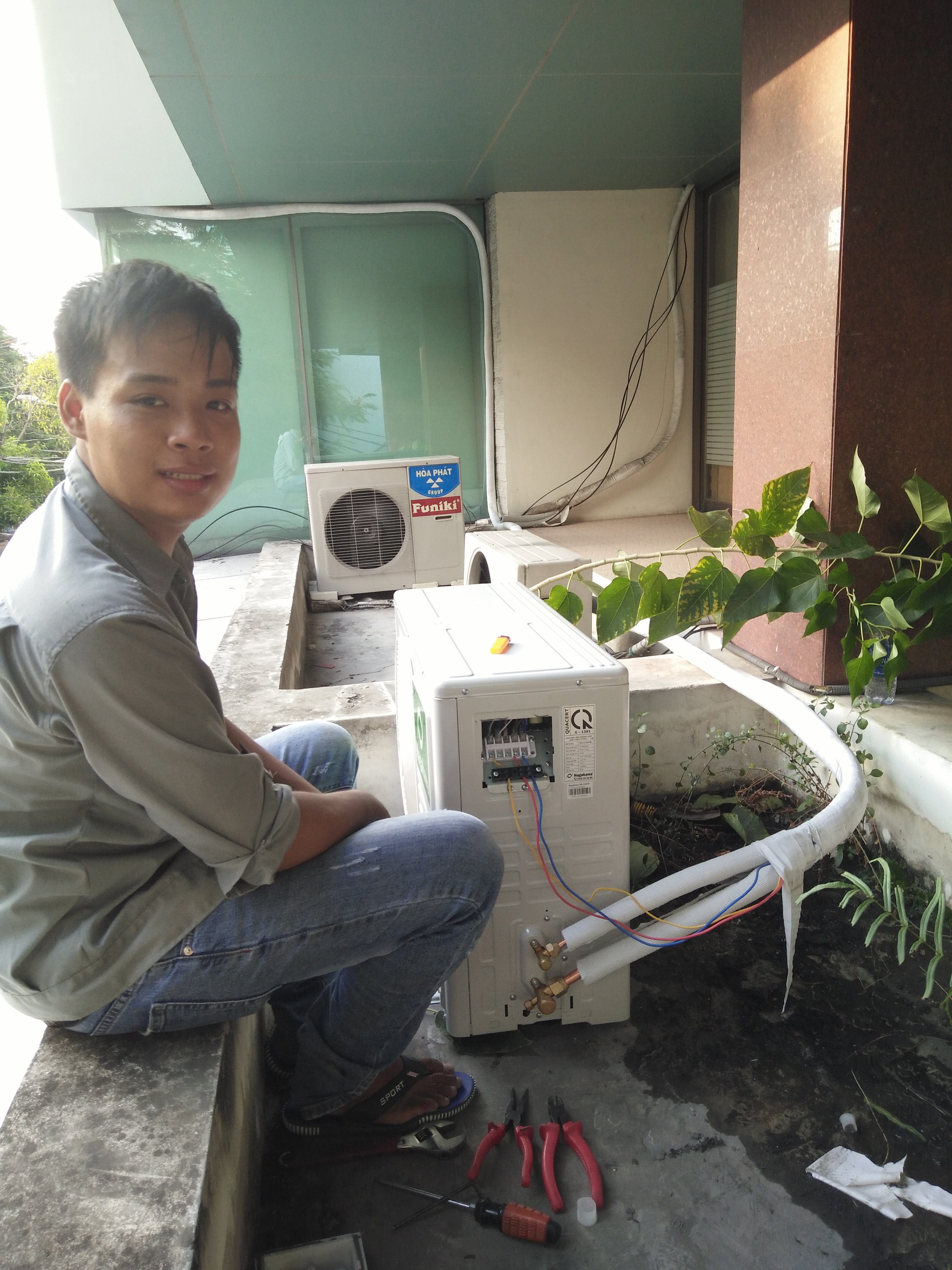  tháo lắp máy lạnh tại quận 1 , Tháo lắp máy lạnh quận 1- điện lạnh nguyễn hùng 