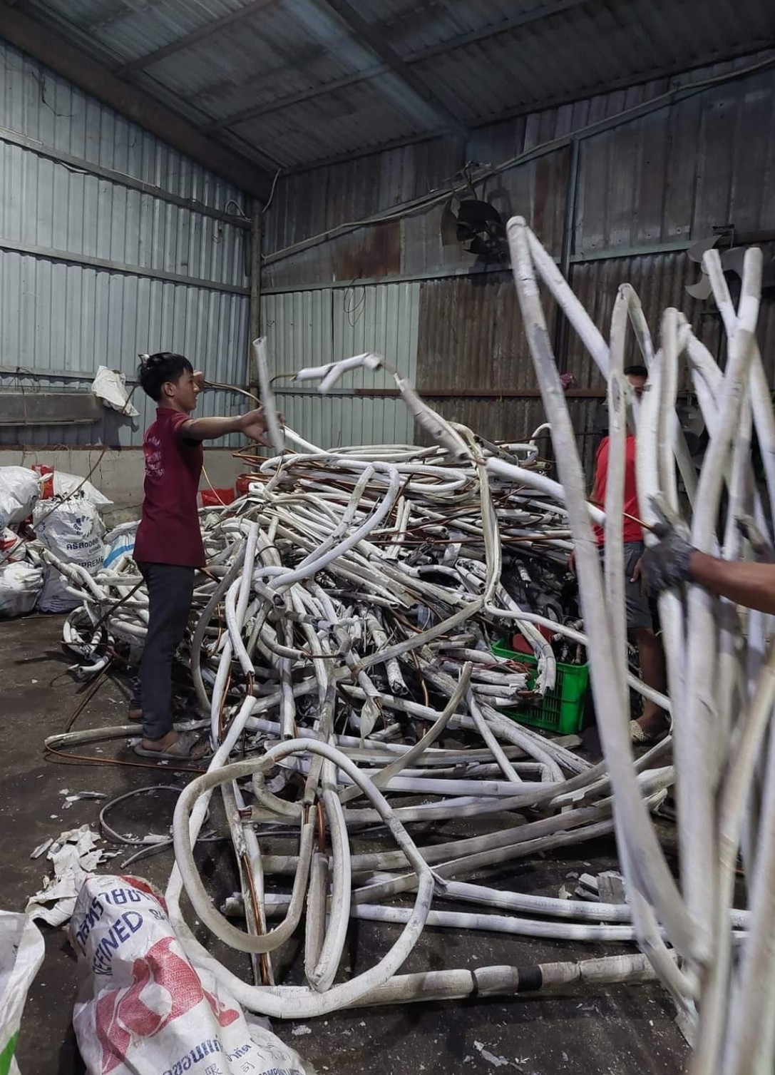 Thu Mua Máy Lạnh Cũ Giá Cao