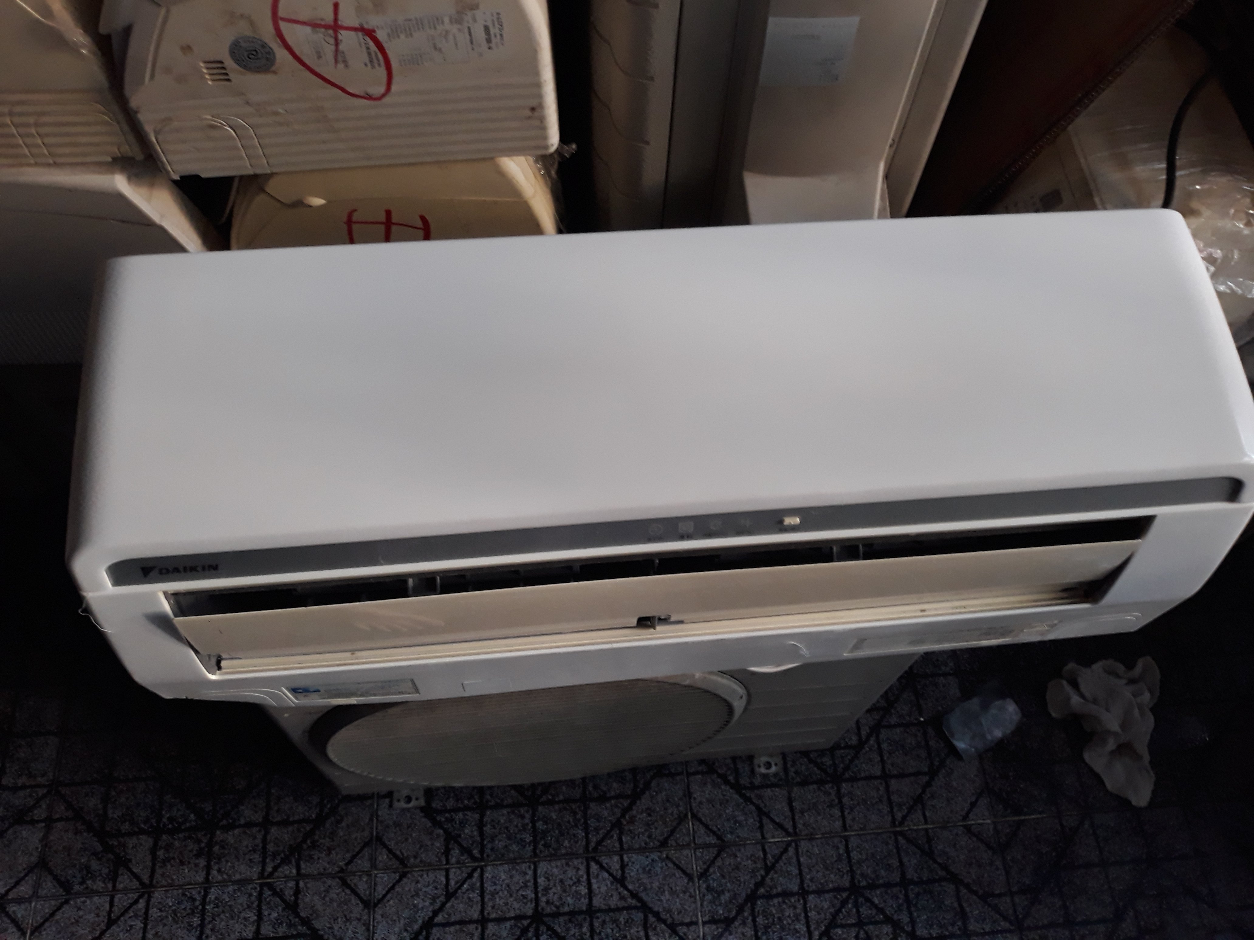 máy lạnh nội địa ĐAIKIN 2HP