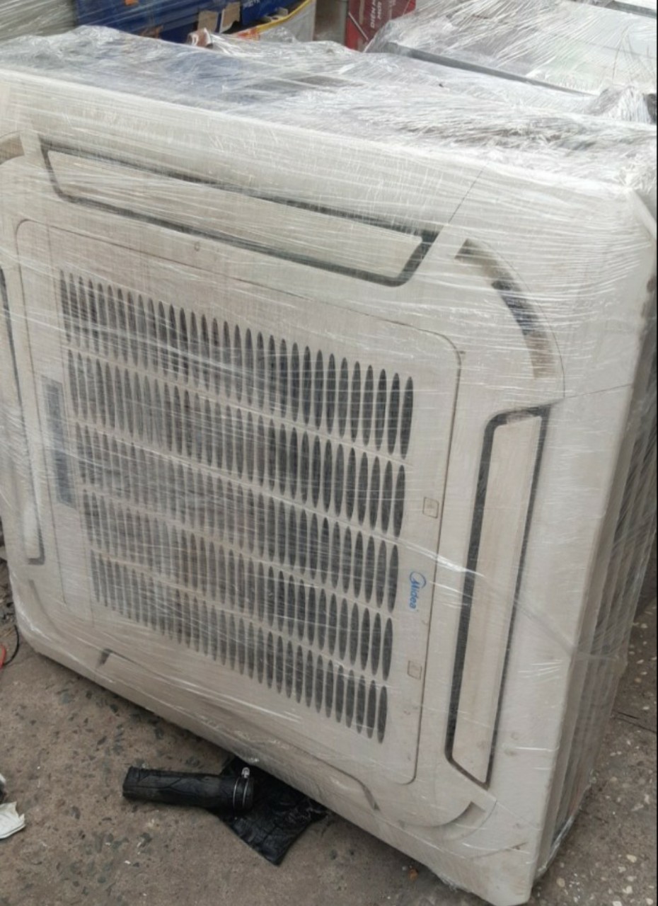 Máy lạnh âm trần Midea MCD-28CRN1 (3.0Hp) đã qua sử dụng năm 2023