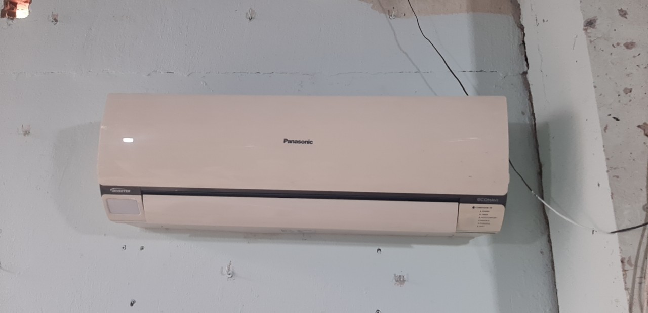 máy lạnh panasonic 1.5hp inveter mới 90%