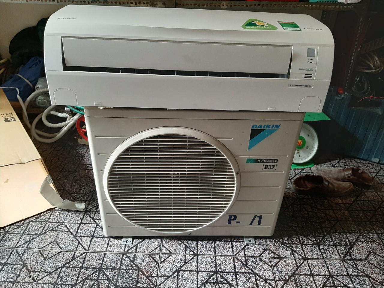 Máy lạnh Đaikin inverter 1.5hp mới 90%
