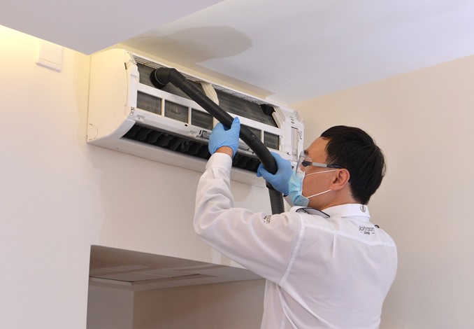 vệ sinh máy lạnh tại  quận 11 điện lạnh Nguyễn Hùng 